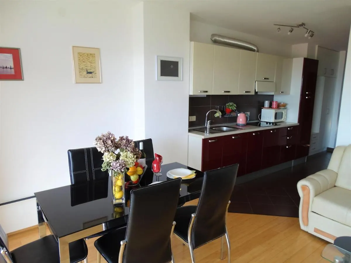 Apartment Apartmani Selce 30660 - Tomislav Croatia